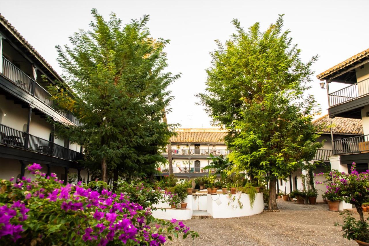 New In Traditional Building Of The Xvi Century Apartamento Sevilha